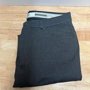 Men's Gray Checkered Flat Front Pants